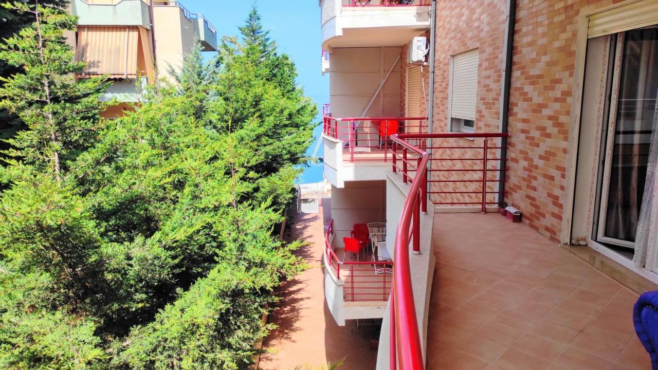 Celeste Bay Apartment Влёра Экстерьер фото