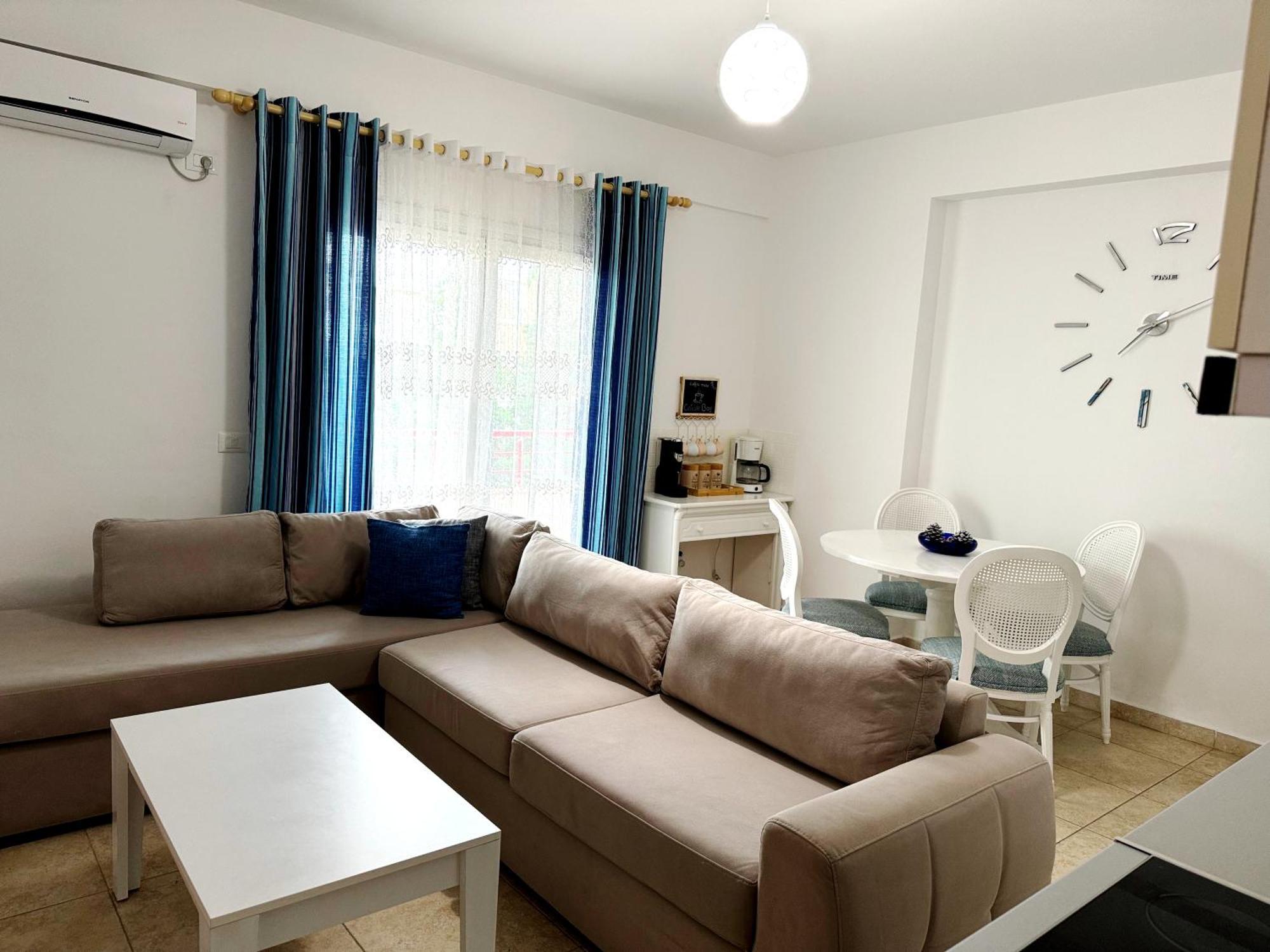 Celeste Bay Apartment Влёра Экстерьер фото